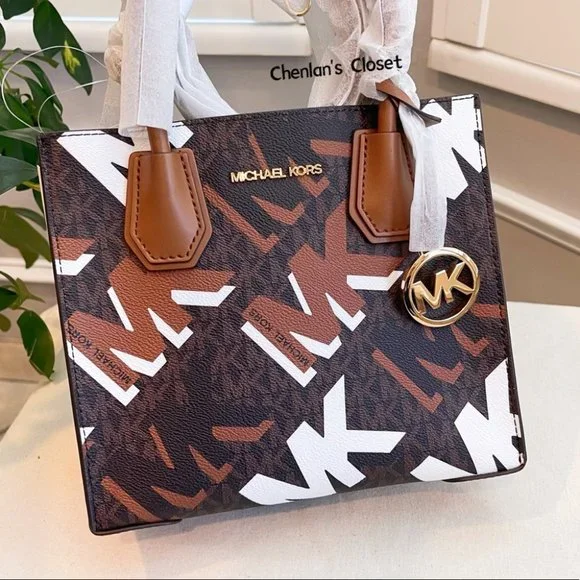 🎀NeW! Michael Kors Mercer MD Messenger - Picture 2 of 7